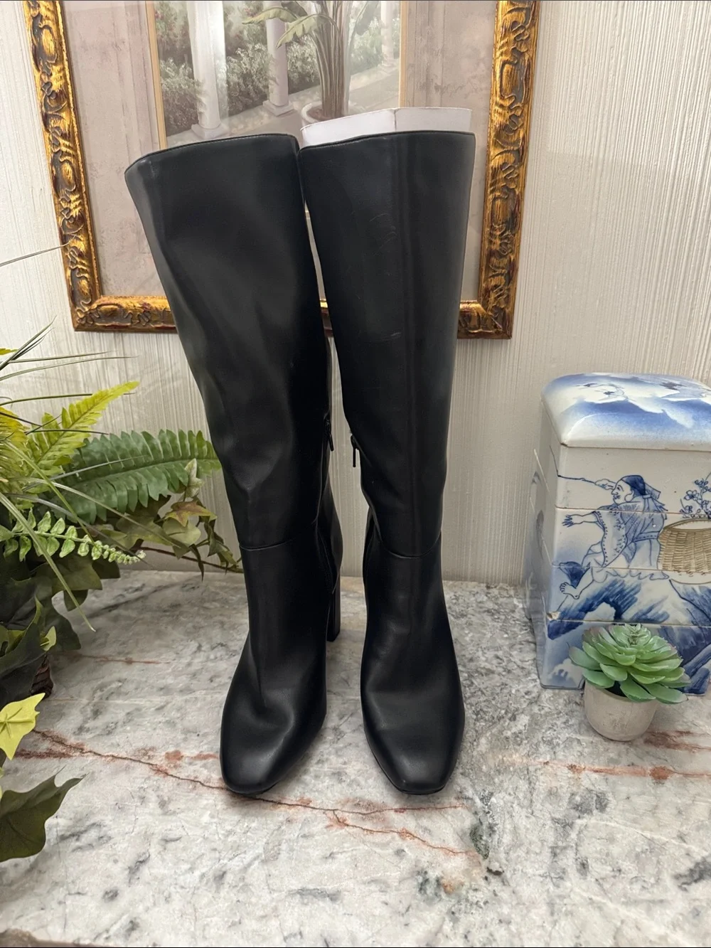 Black Knee-High Women’s Boots